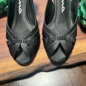 Nina Elegant Satin Black Peep-Toe Heels